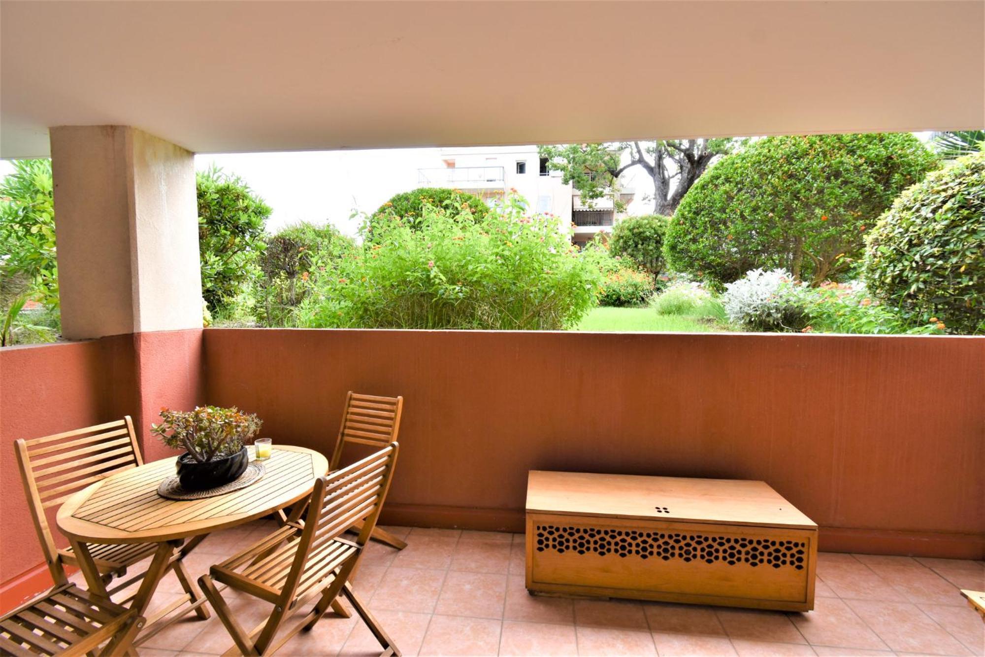 Le Cap Soleil -Standing - Piscine Collective Et Parking Prive Apartment Roquebrune-Cap-Martin Exterior photo