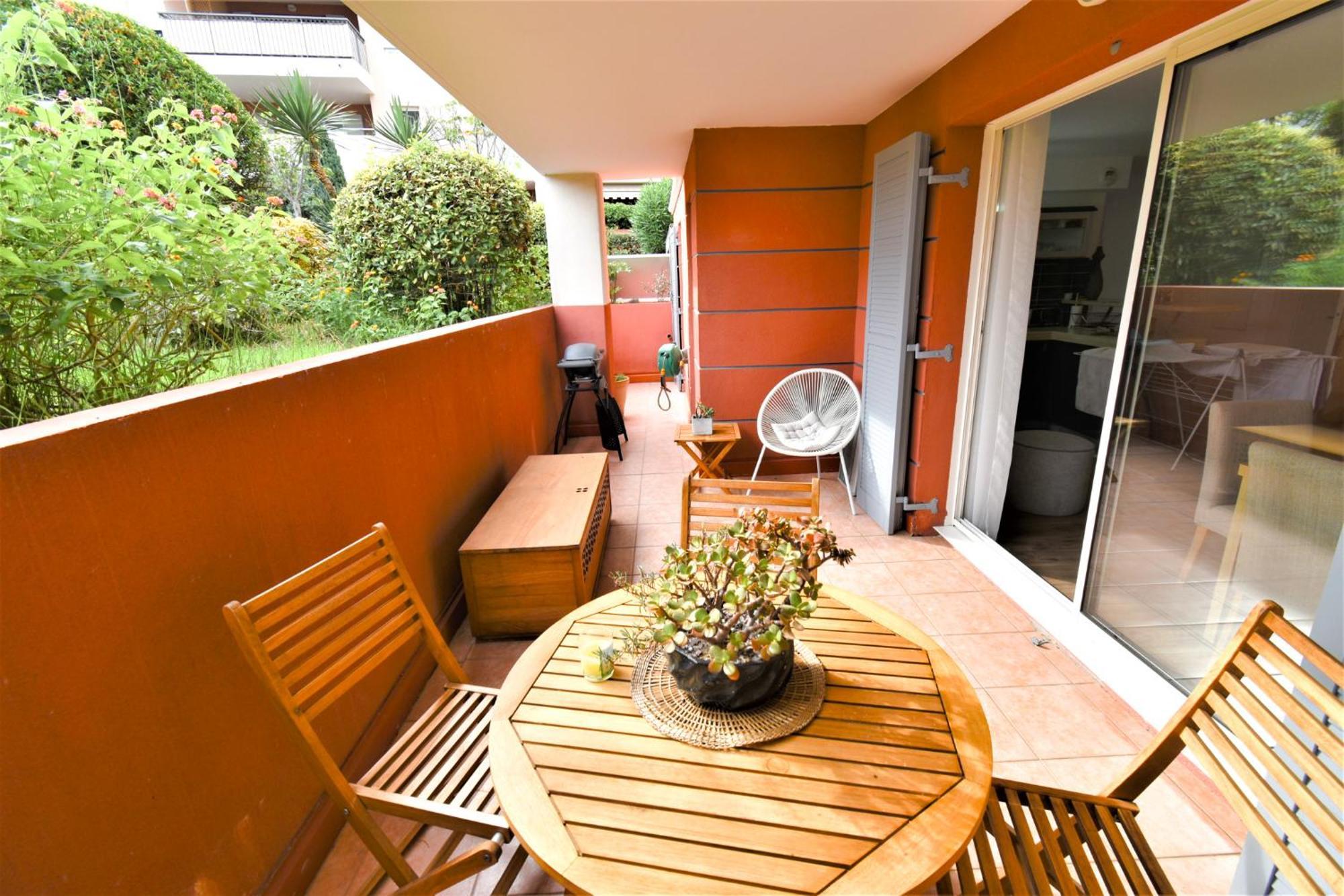 Le Cap Soleil -Standing - Piscine Collective Et Parking Prive Apartment Roquebrune-Cap-Martin Exterior photo