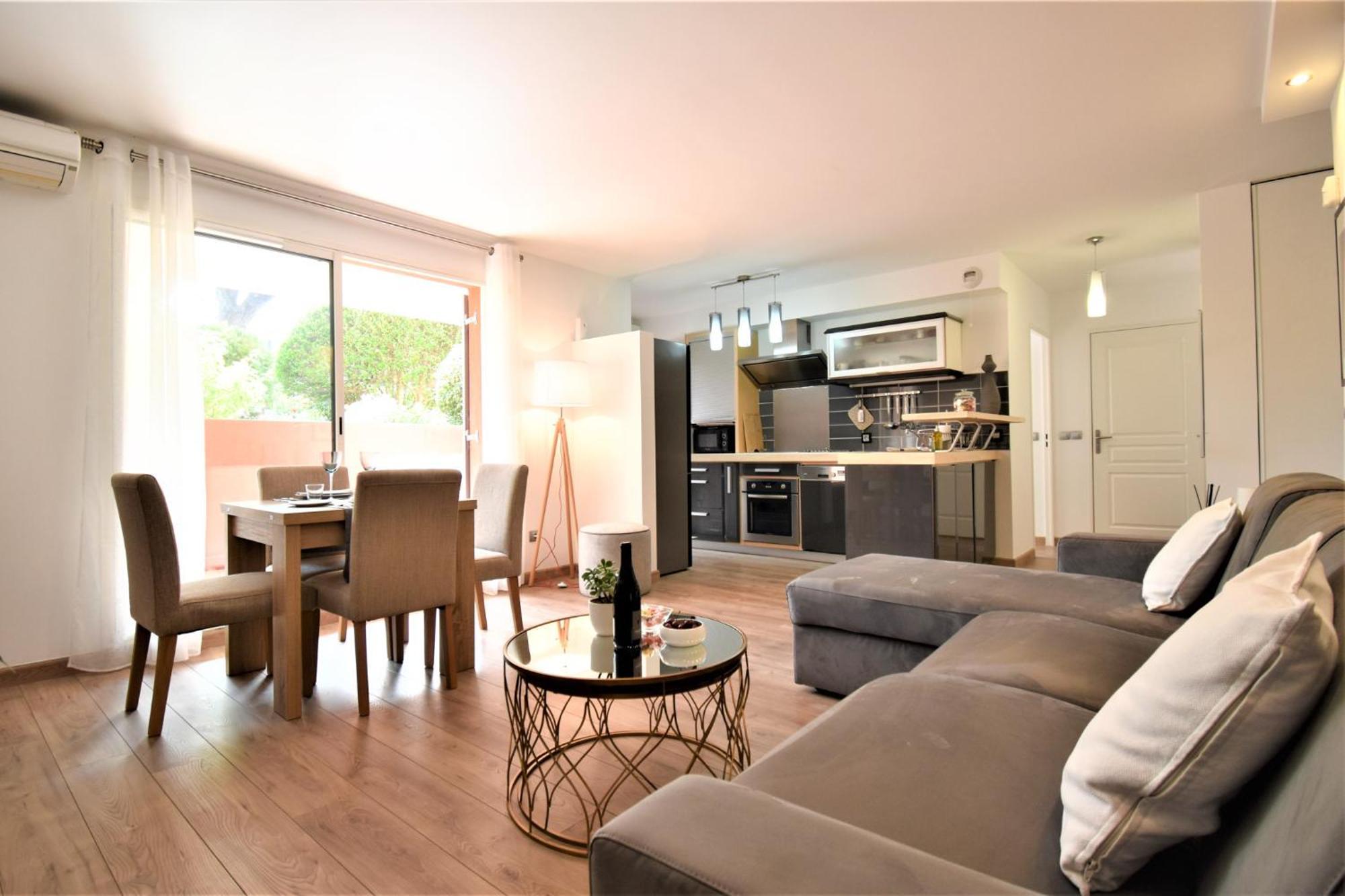 Le Cap Soleil -Standing - Piscine Collective Et Parking Prive Apartment Roquebrune-Cap-Martin Exterior photo